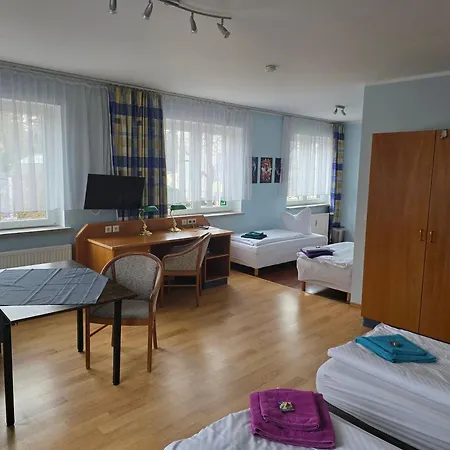 Pensjonat Am Filmpark Poczdam