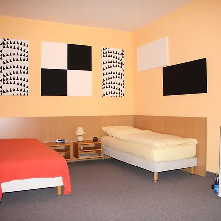 Am Filmpark Guest house 3*