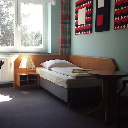 Am Filmpark Gasthof Potsdam