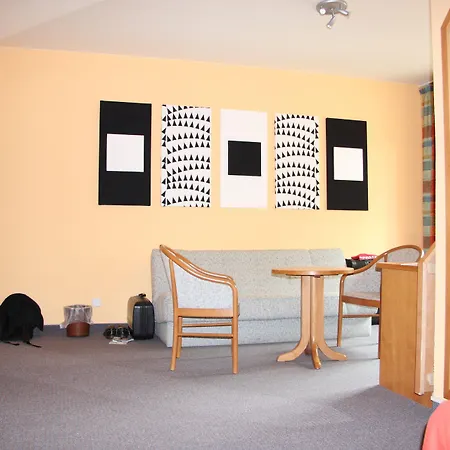 Am Filmpark 3* Potsdam