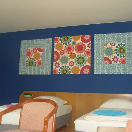 Am Filmpark Guest house 3*