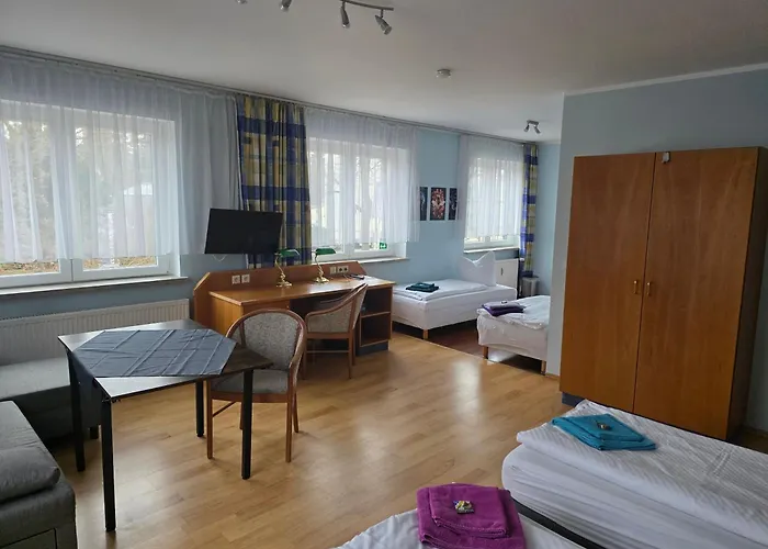 בית הארחה Am Filmpark פוטסדאם