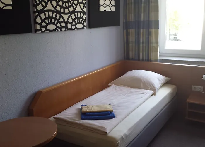 בית הארחה Am Filmpark 3*