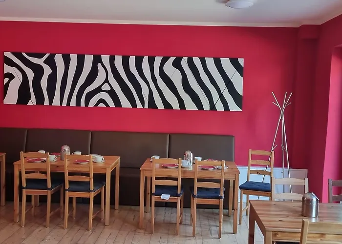 Am Filmpark בית הארחה 3*