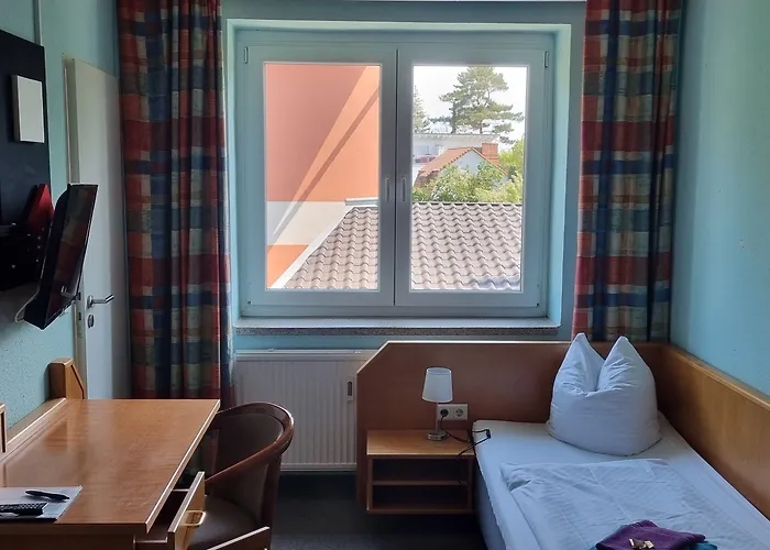 Am Filmpark 3* Potsdam